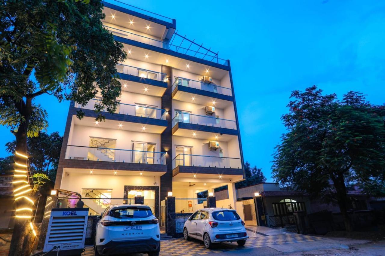 Kds Residency Hotel Greater Noida Eksteriør billede